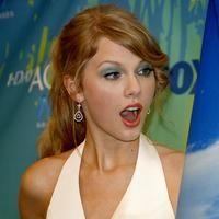Taylor Swift - Teen Choice Awards 2011